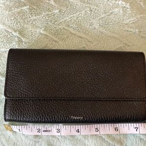 Black long wallet